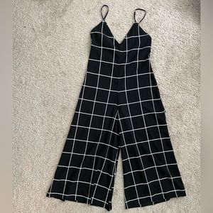 🚫SOLD🚫  
Jumpsuit